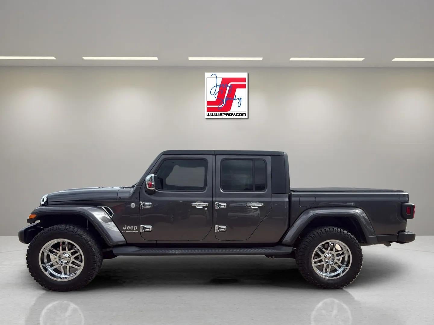 2022 Jeep Gladiator Overland