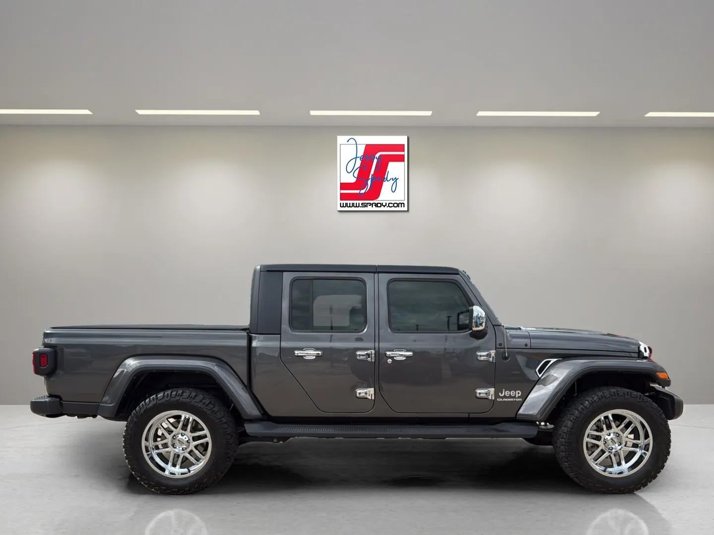 2022 Jeep Gladiator Overland