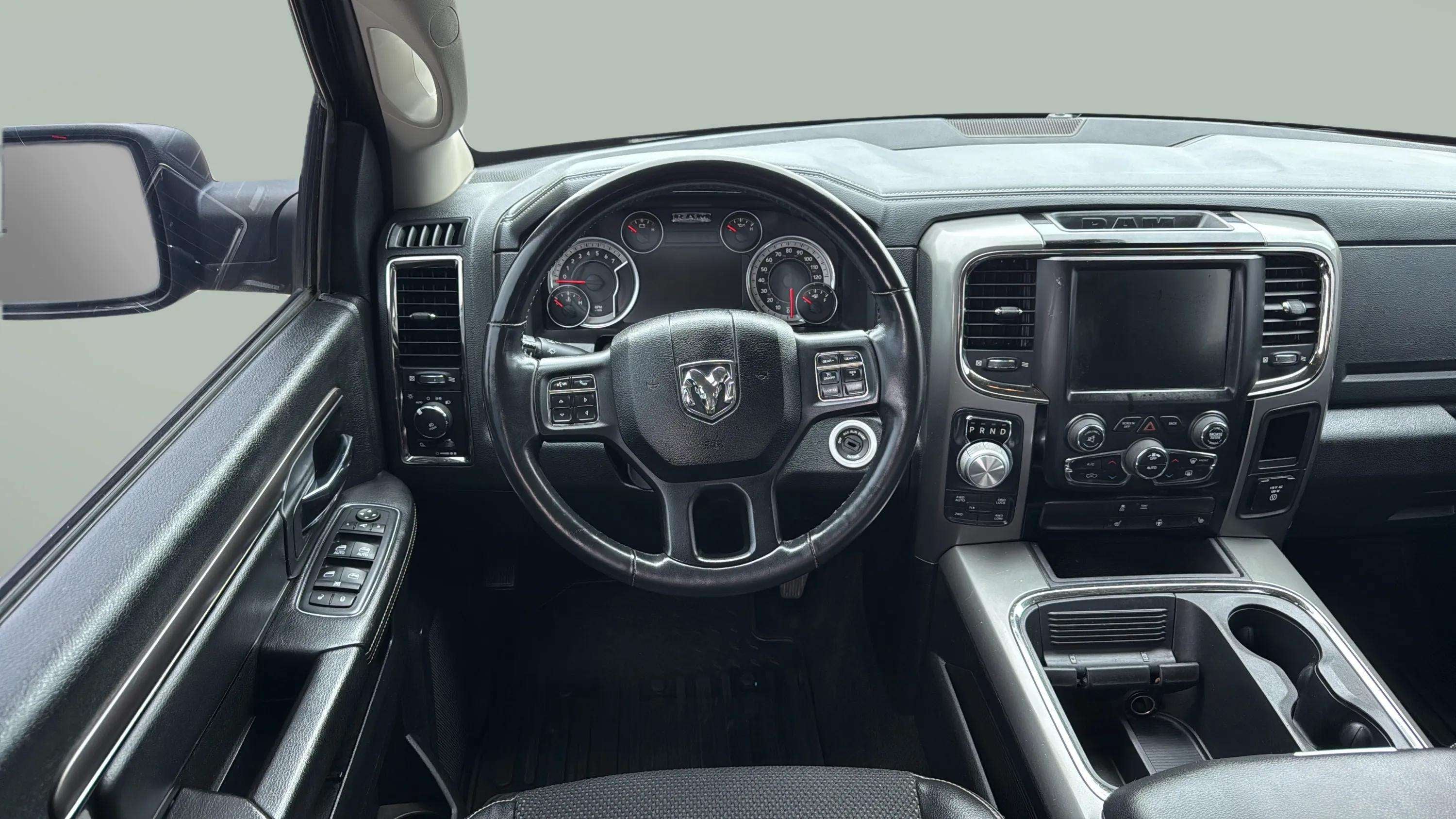 2016 RAM 1500 Sport