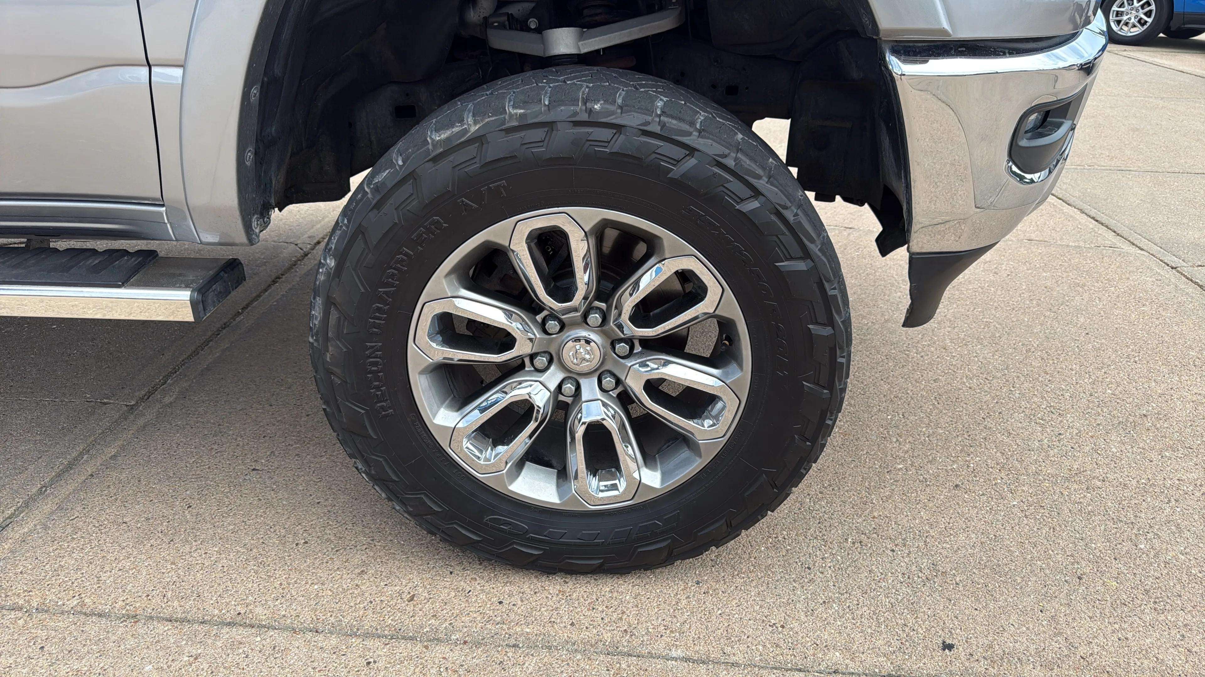 2019 RAM 1500 Laramie