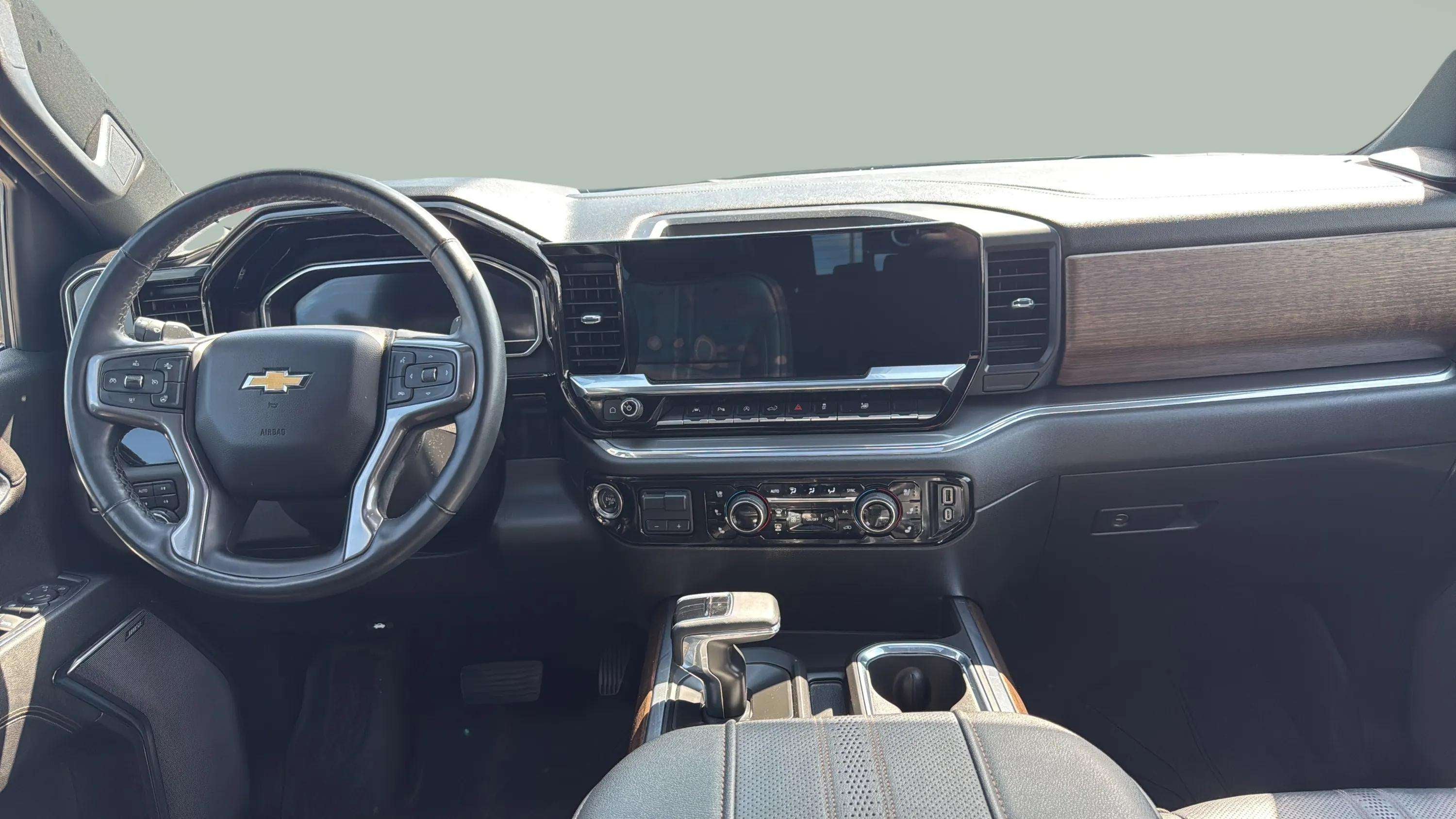 2023 Chevrolet Silverado 1500 High Country