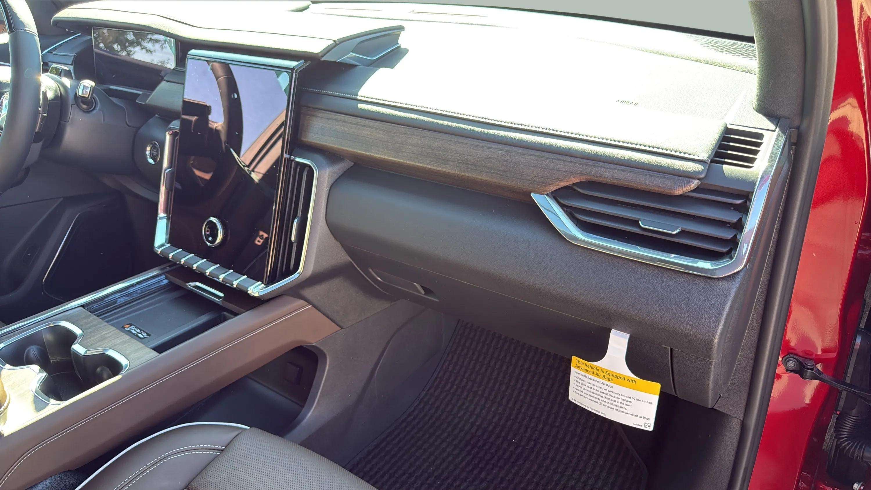 2027 GMC Acadia Denali Ultimate