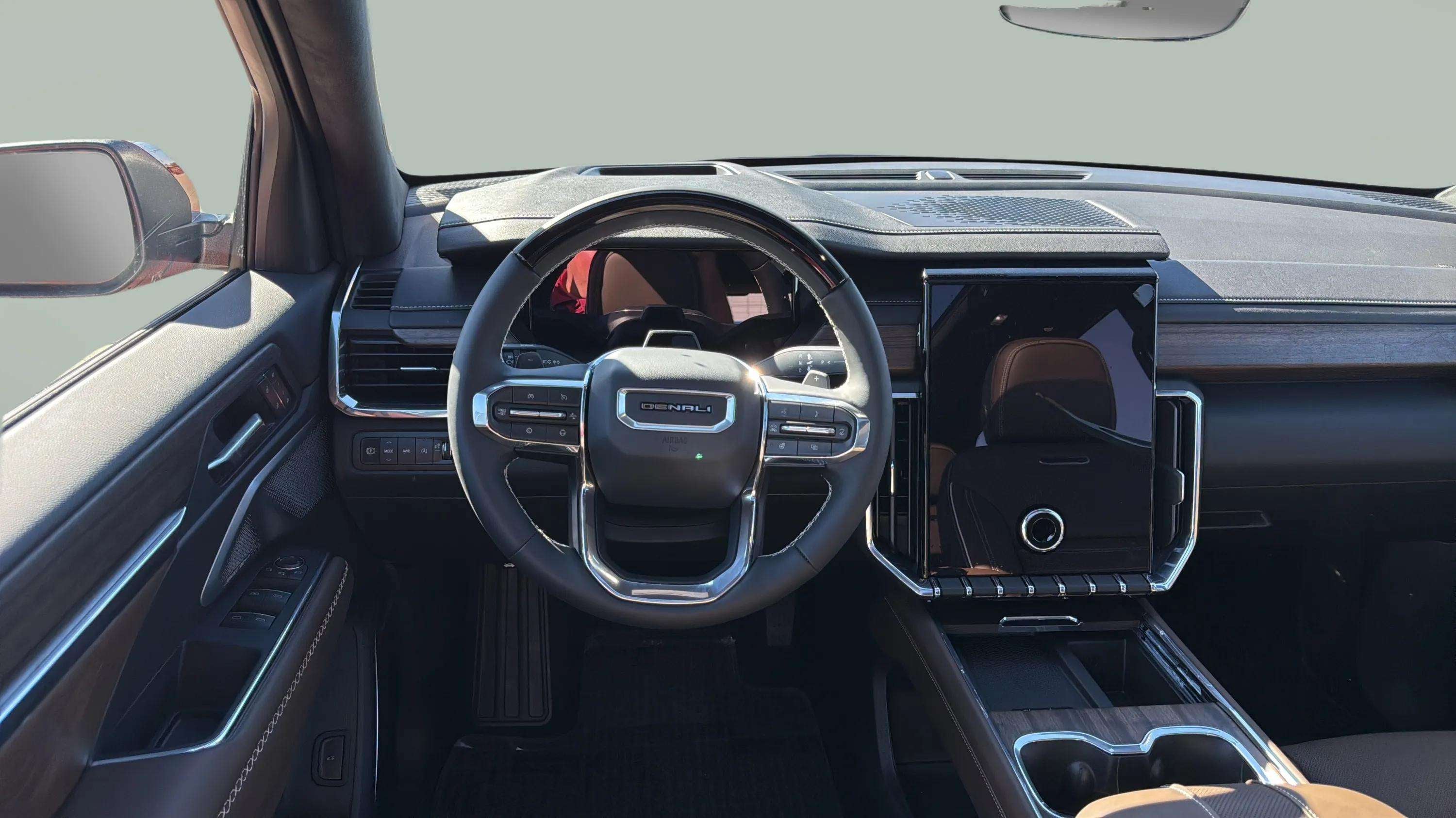 2027 GMC Acadia Denali Ultimate