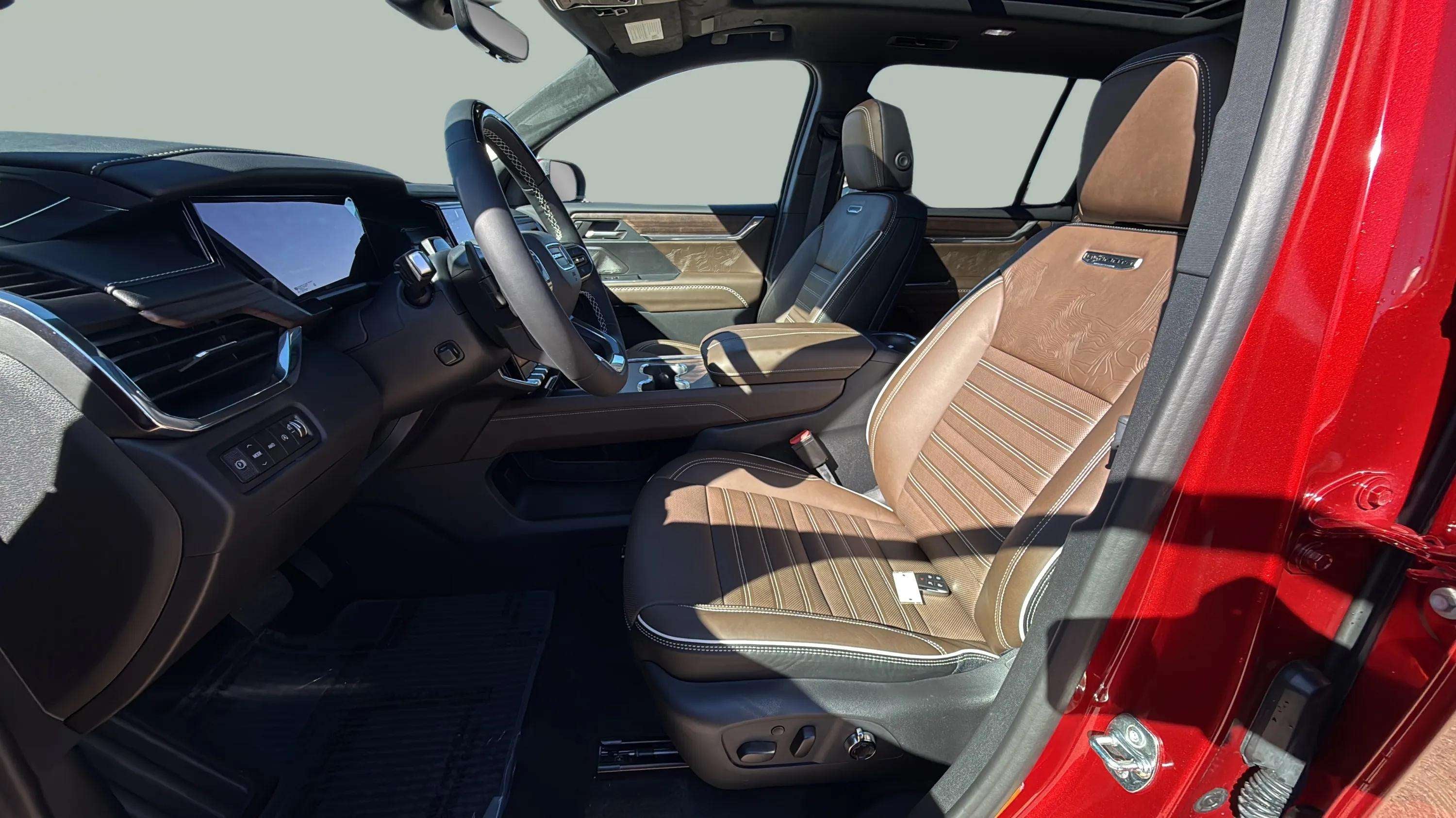 2027 GMC Acadia Denali Ultimate