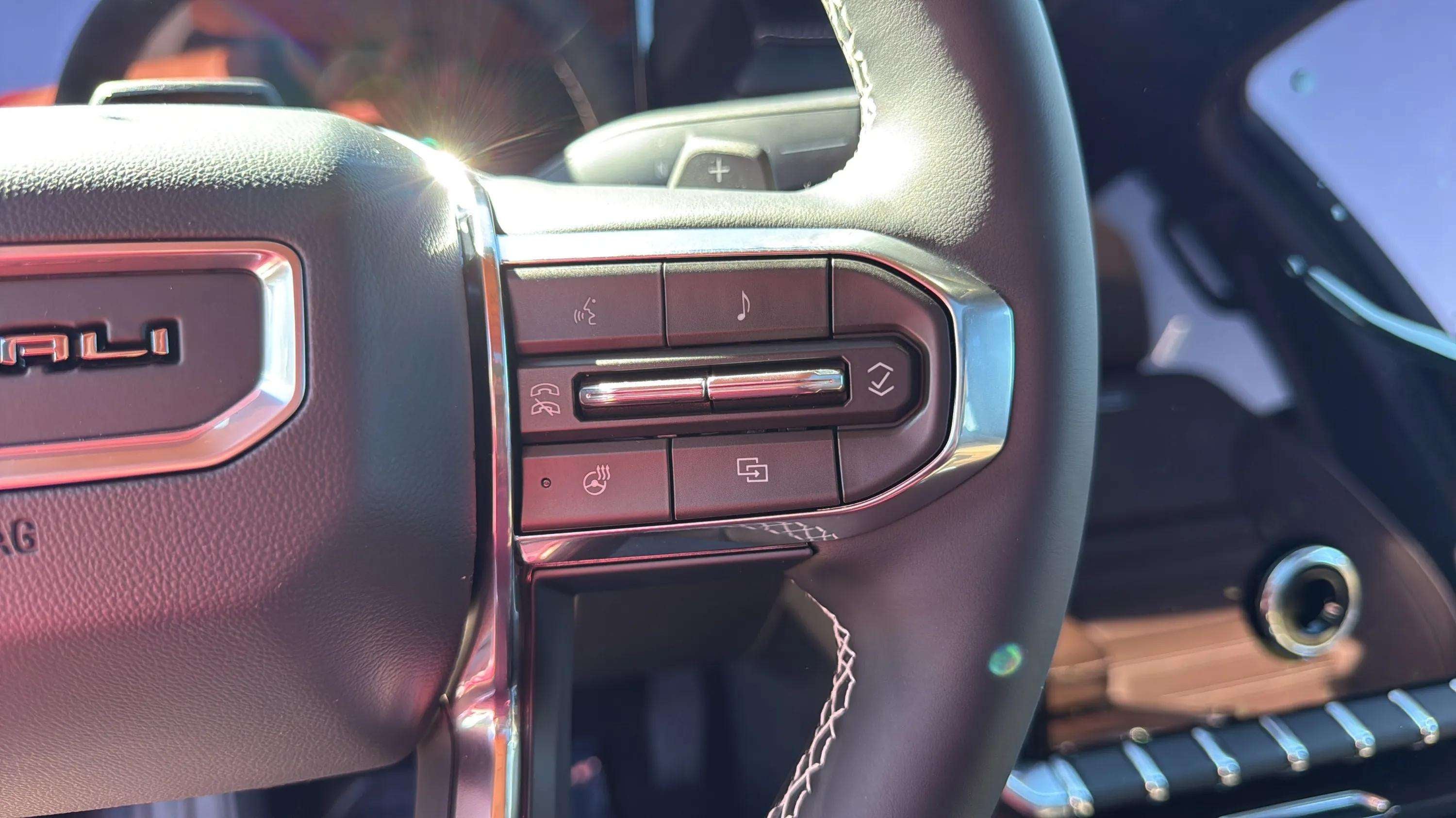 2027 GMC Acadia Denali Ultimate