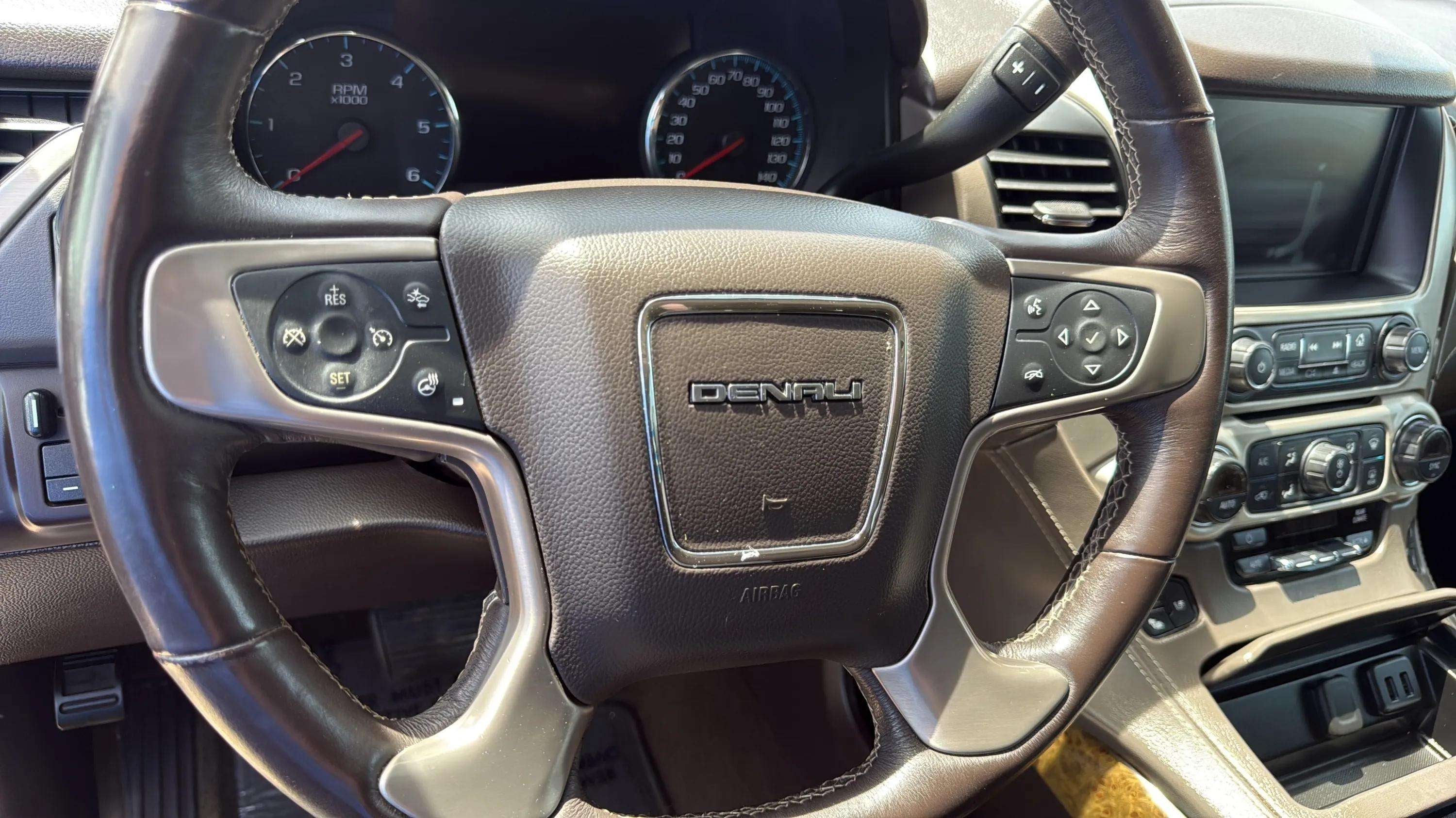 2017 GMC Yukon Denali