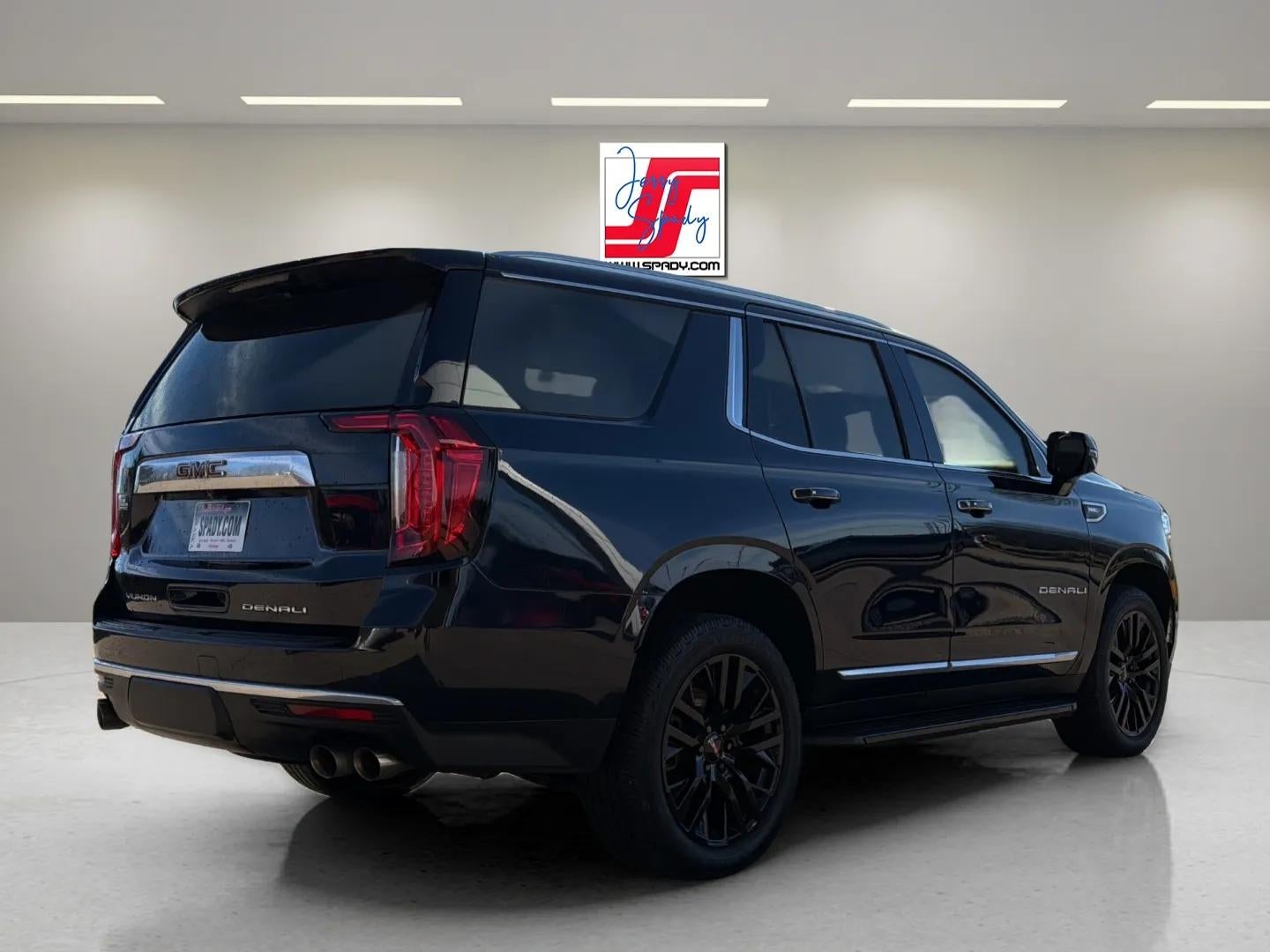2022 GMC Yukon Denali