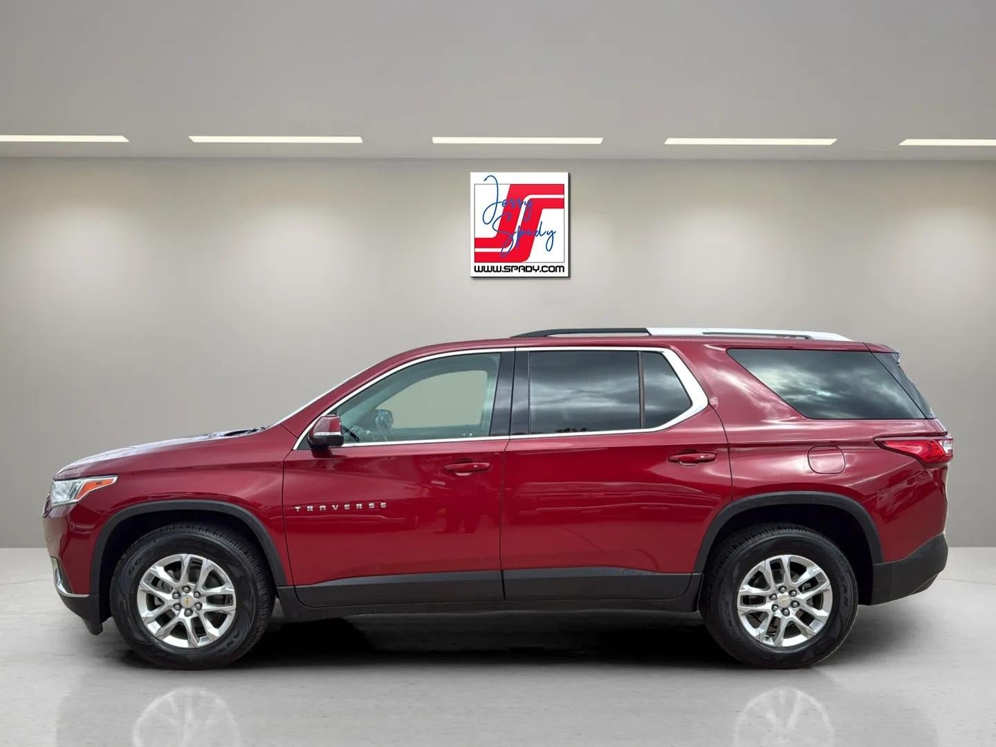 2018 Chevrolet Traverse LT Cloth