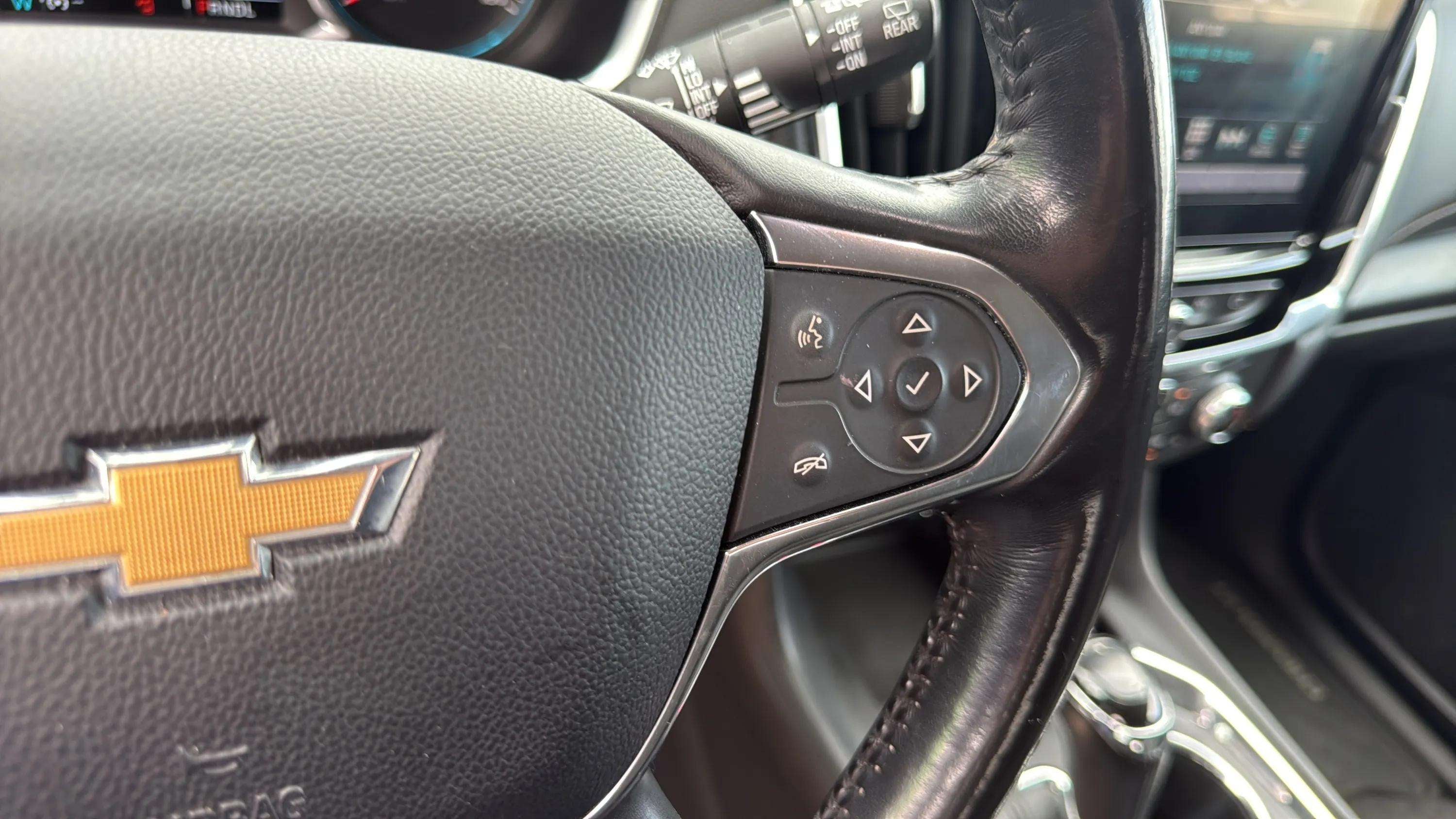 2018 Chevrolet Traverse LT Cloth