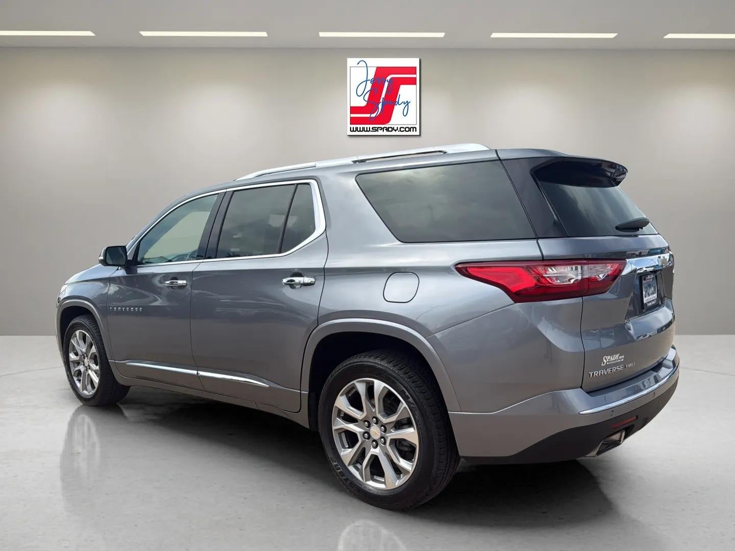2021 Chevrolet Traverse Premier