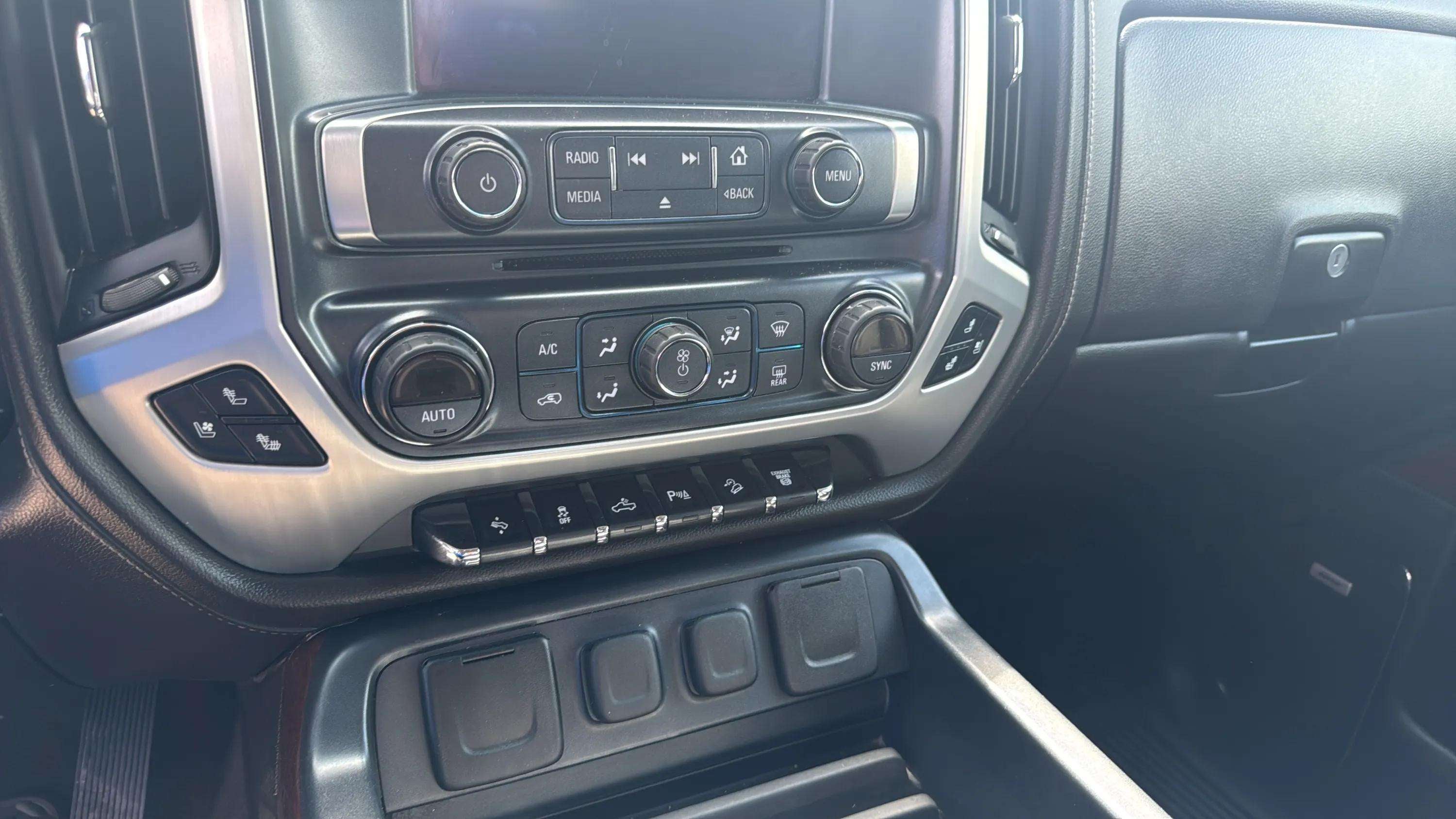 2017 GMC Sierra 3500 HD SLT