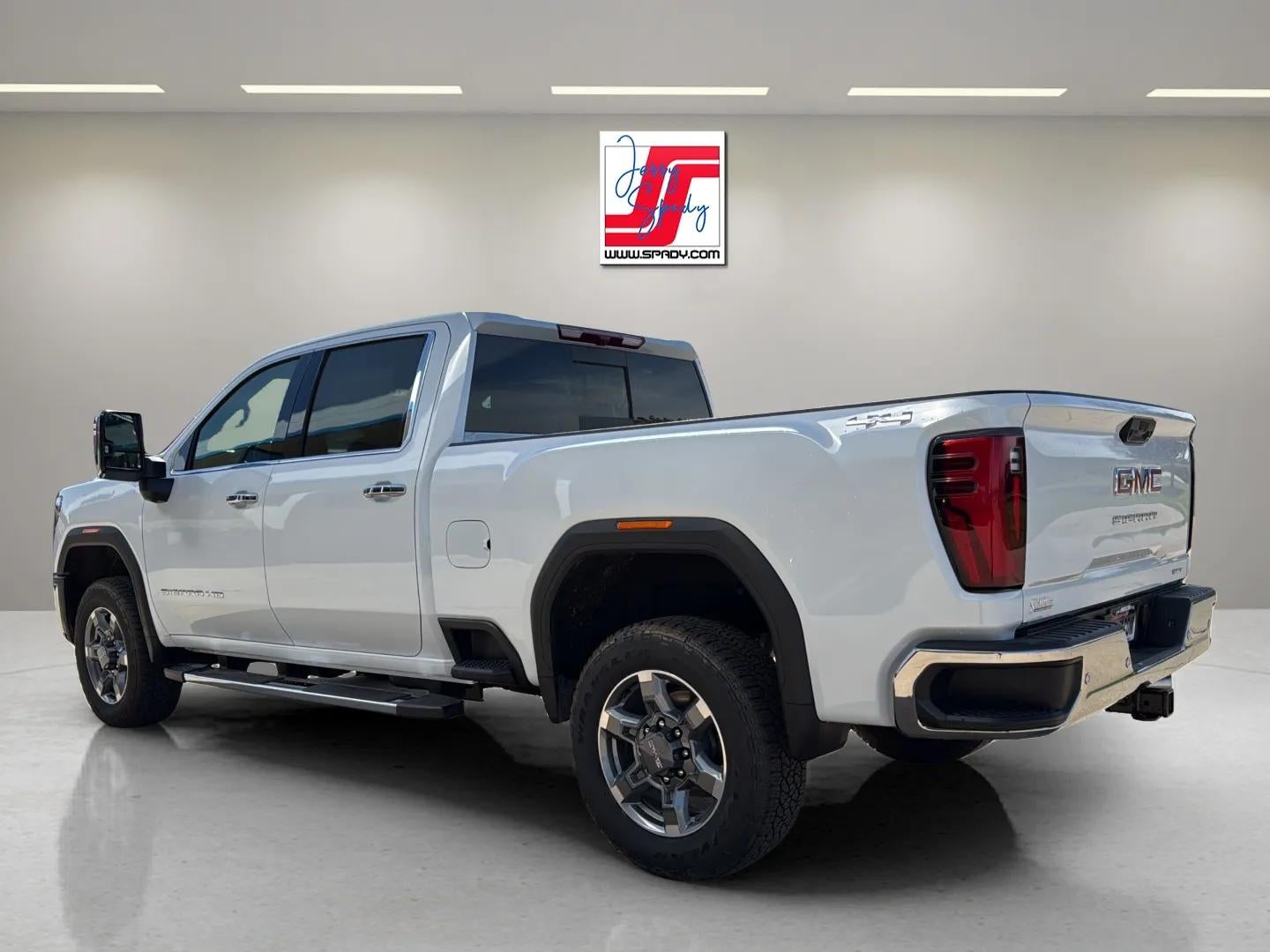 2026 GMC Sierra 2500 HD SLT