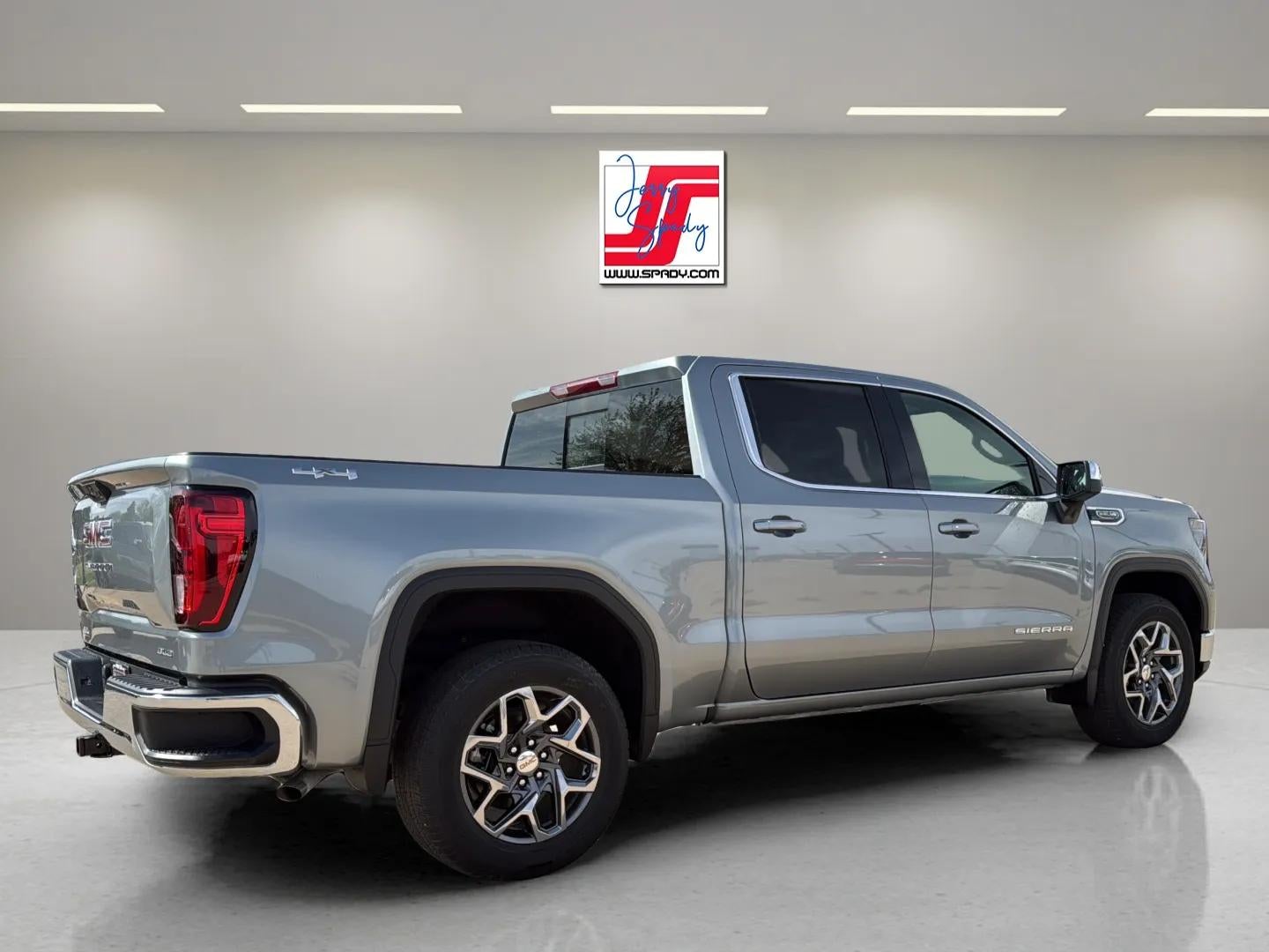 2026 GMC Sierra 1500 SLE