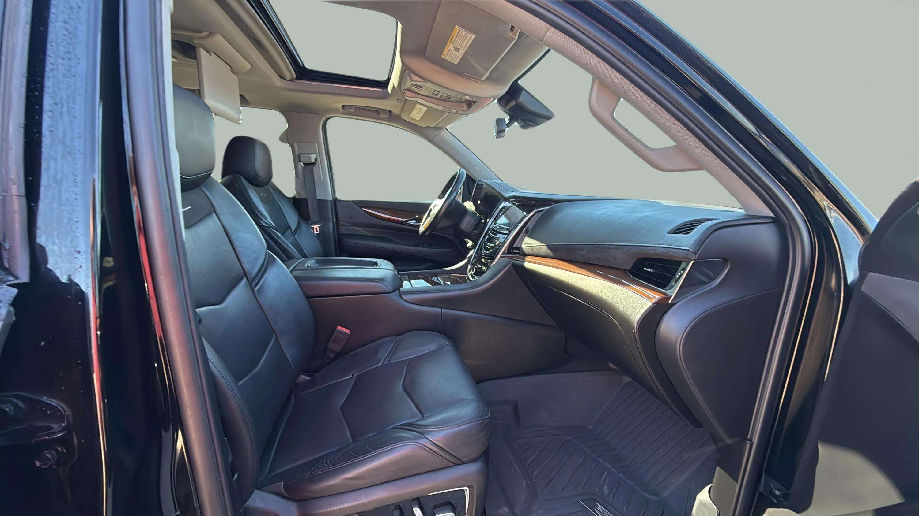 2018 Cadillac Escalade Premium Luxury