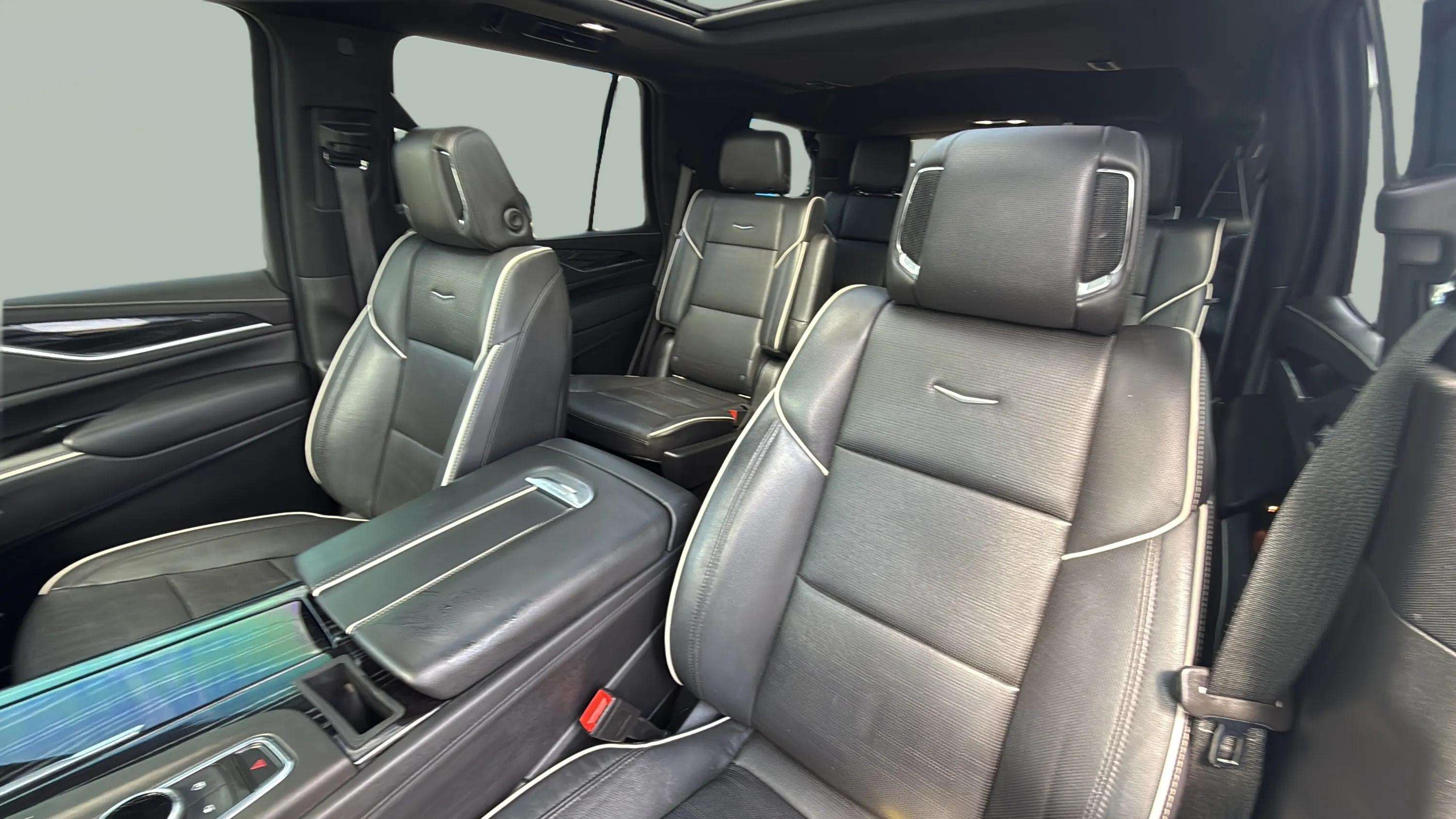 2021 Cadillac Escalade Sport
