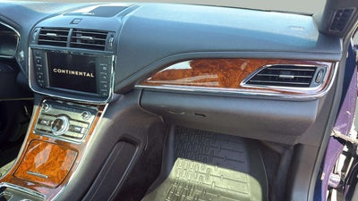 2017 Lincoln Continental Reserve
