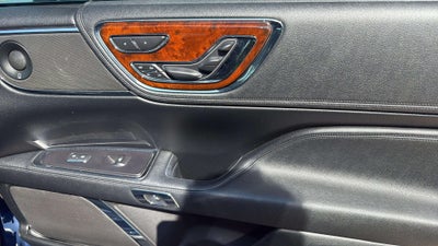 2017 Lincoln Continental Reserve
