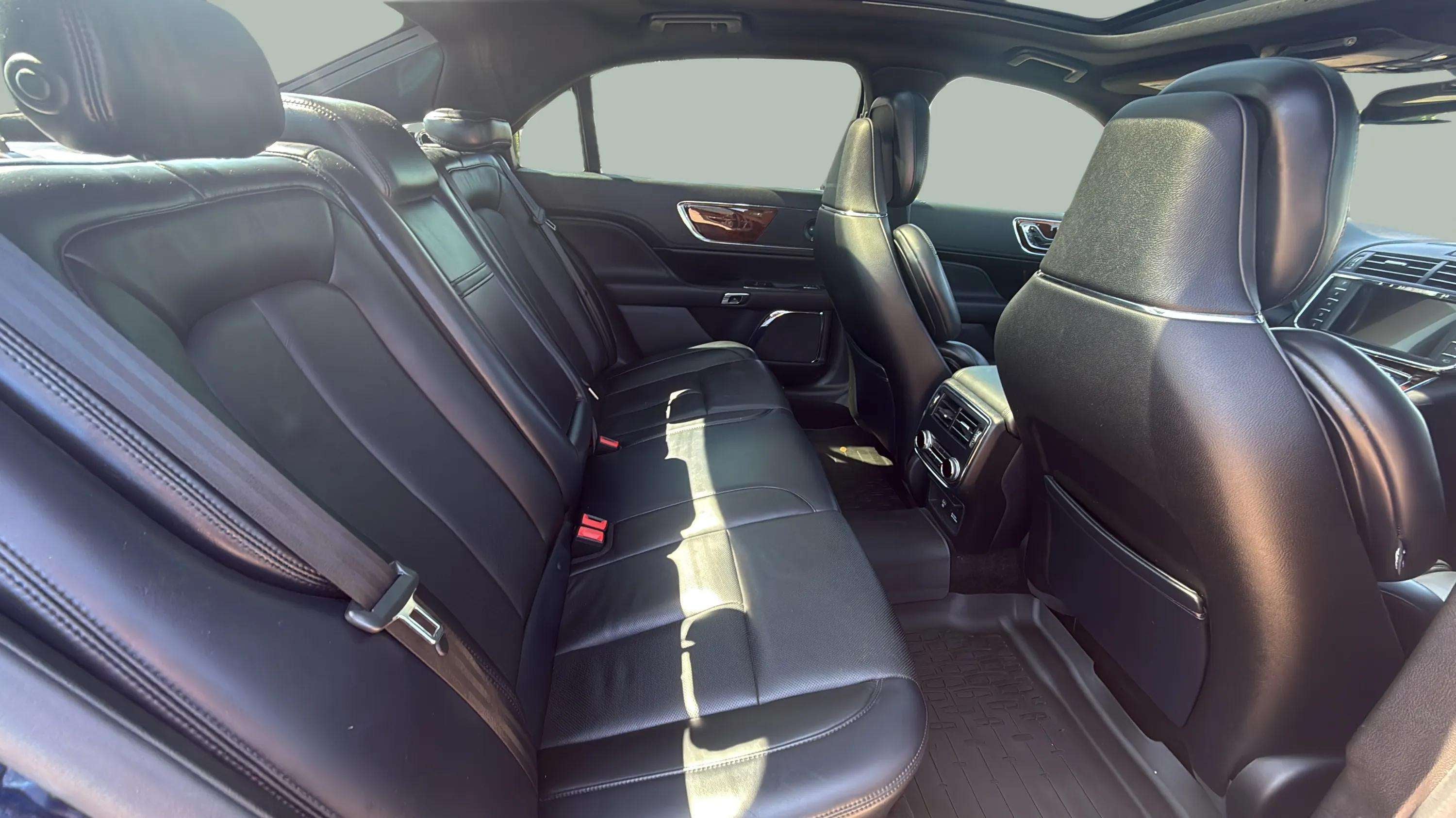 2017 Lincoln Continental Reserve