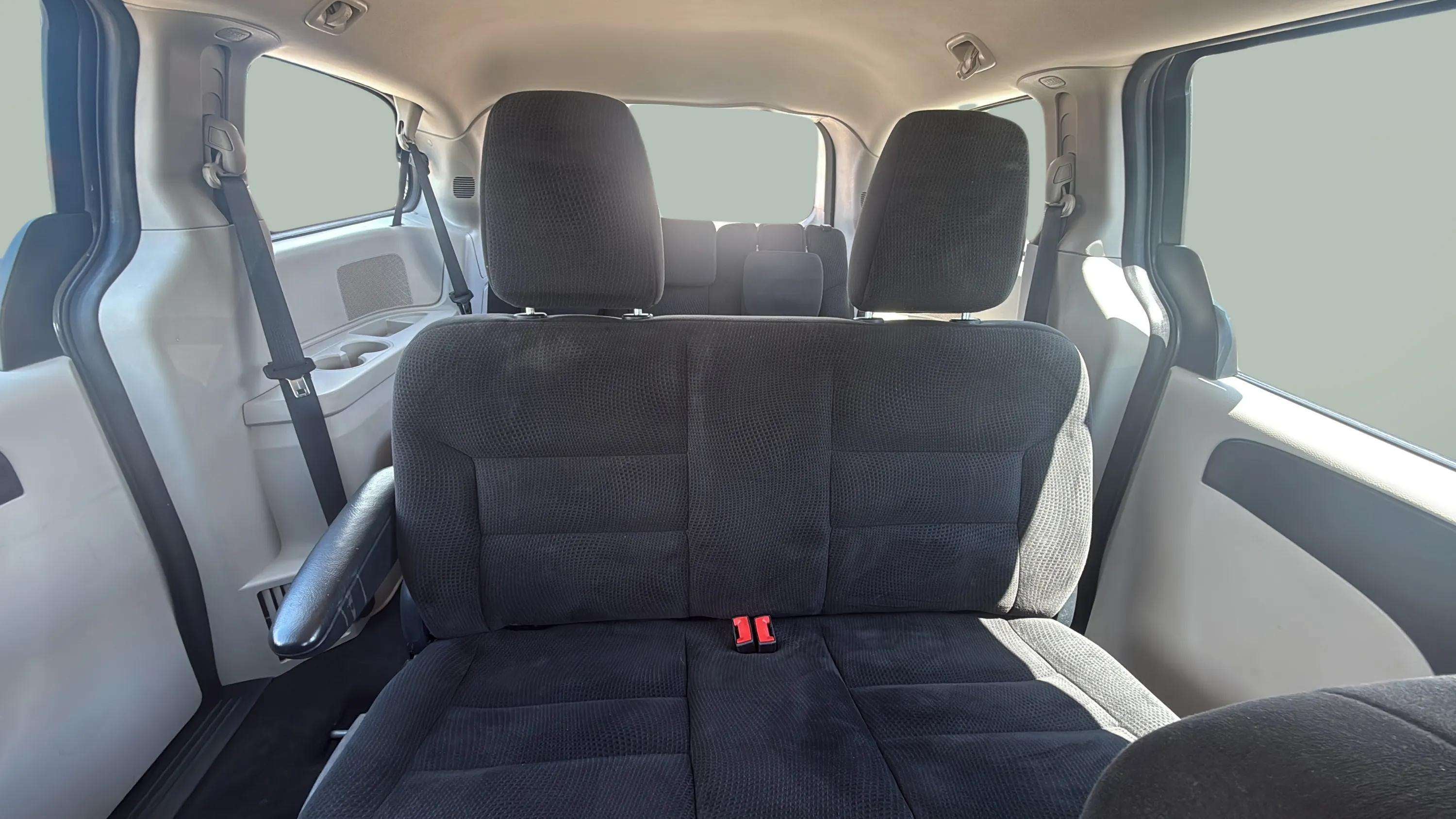2016 Dodge Grand Caravan American Value Pkg