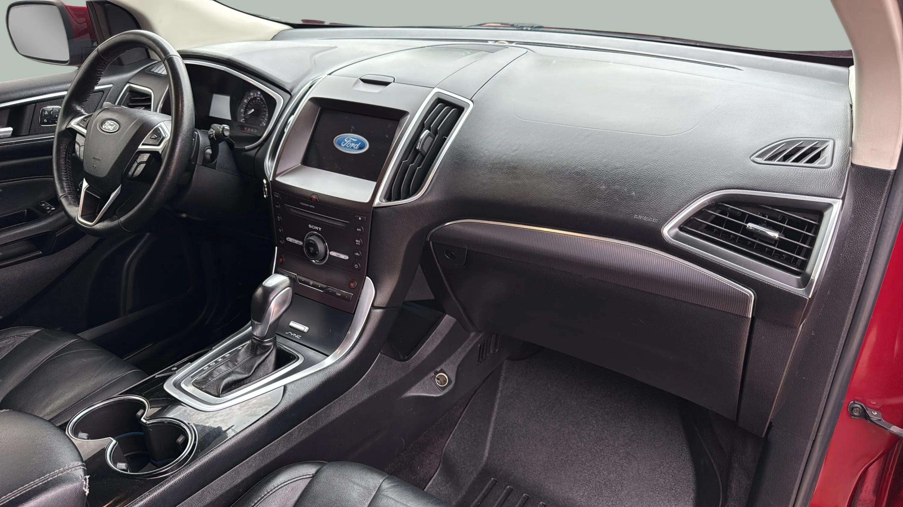 2016 Ford Edge Titanium