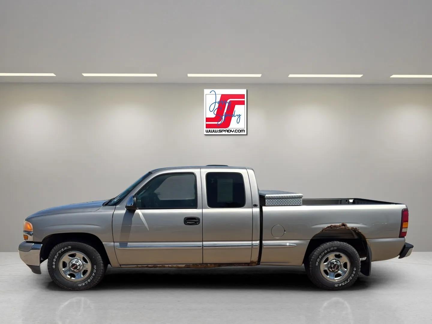 Used 2001 GMC Sierra SLE with VIN 2GTEC19T511288006 for sale in Hastings, NE