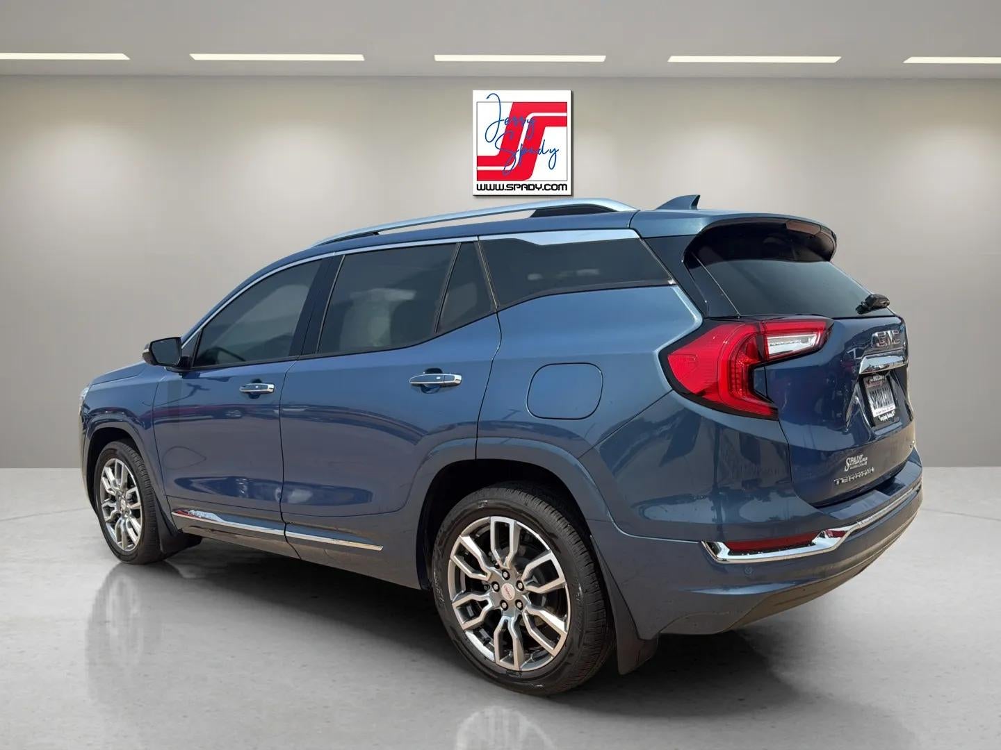2024 GMC Terrain Denali