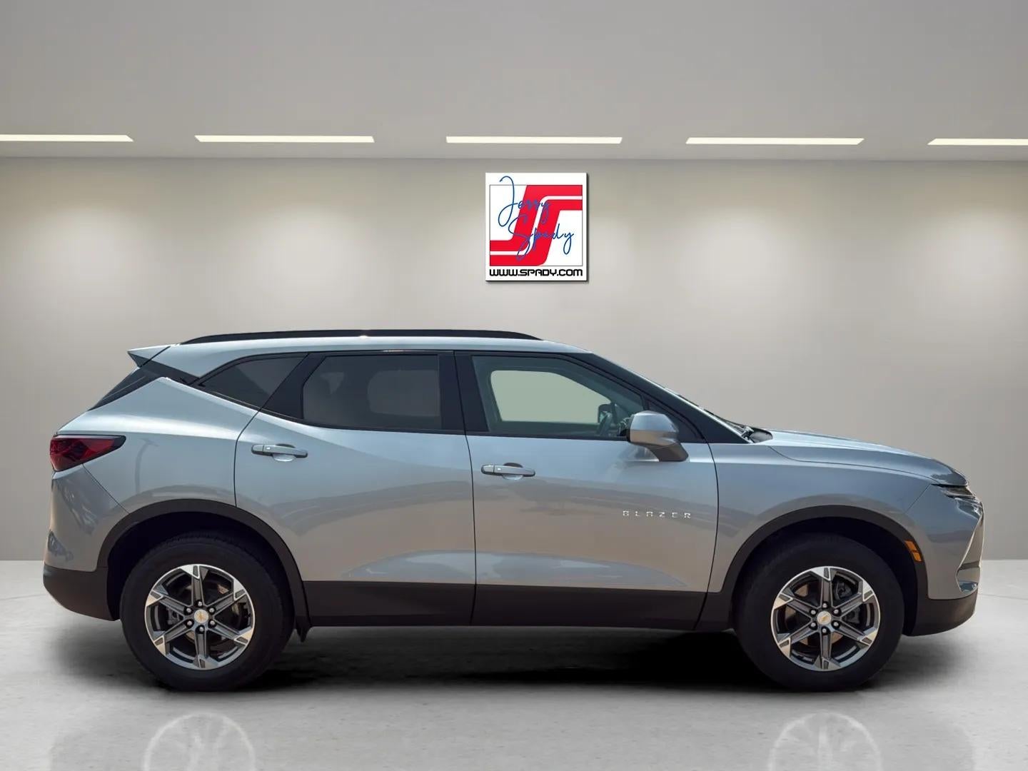 2024 Chevrolet Blazer 2LT