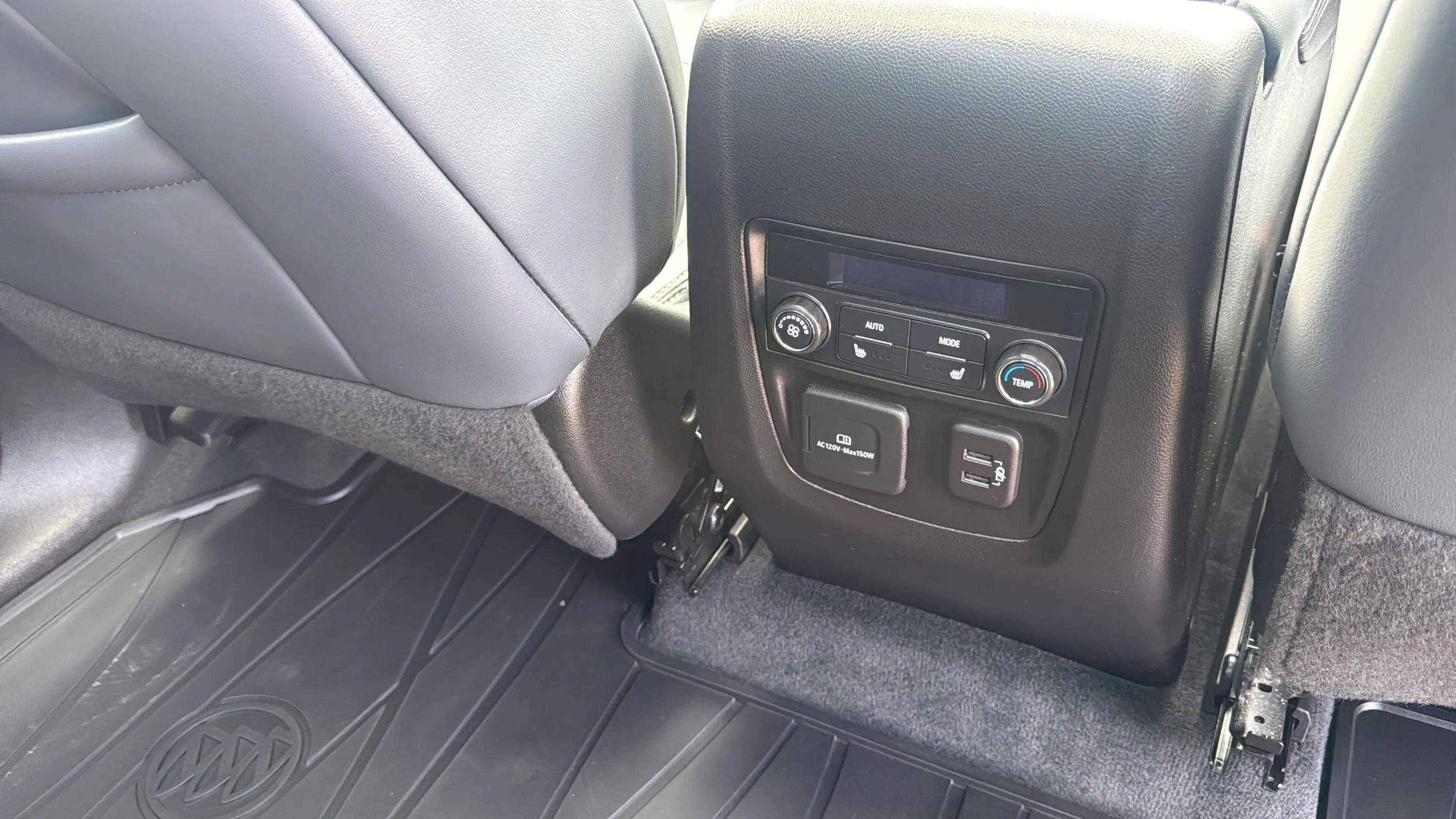 2023 Buick Enclave Premium