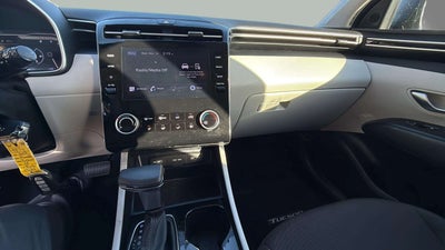 2022 Hyundai Tucson SE